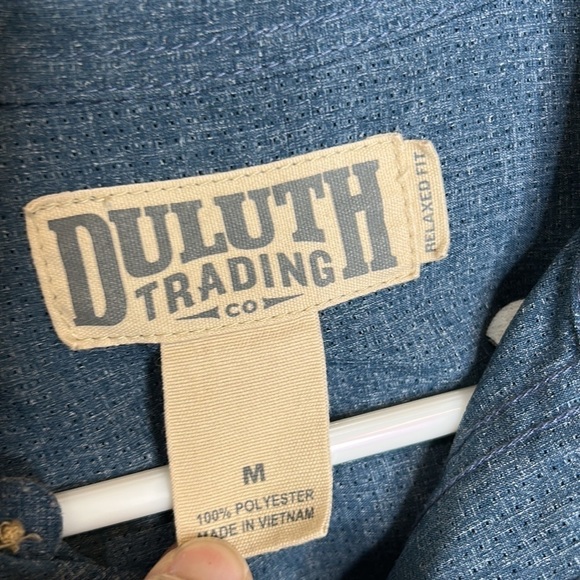 Duluth Trading Co Men's‎ Brezeshooter Blue Performance Vented Shirt Size Medium - Picture 4 of 5